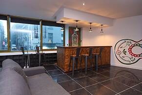 The Bling Hotel by UStay