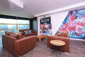 The Bling Hotel by UStay