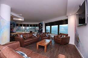 The Bling Hotel by UStay