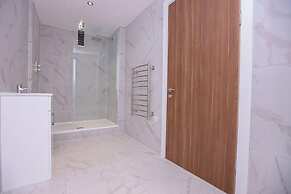 The Bling Hotel by UStay