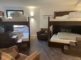 The Bling Hotel by UStay