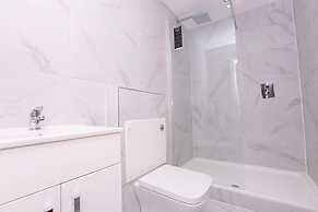 The Bling Hotel by UStay