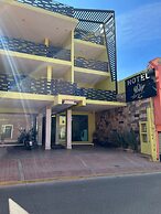 HOTEL TIERRA ROJA