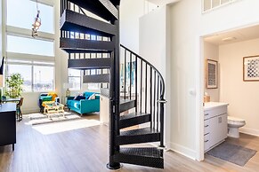 2sty Loft-Close to Shops & Dining-4057