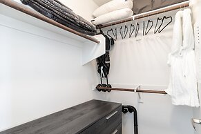 2sty Loft-Close to Shops & Dining-4057