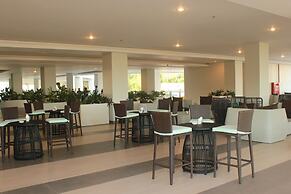 Raja Hotel Kuta Mandalika Resort & Convention