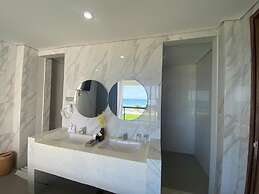 Raja Hotel Kuta Mandalika Resort & Convention