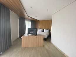 Raja Hotel Kuta Mandalika Resort & Convention