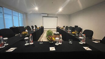 Raja Hotel Kuta Mandalika Resort & Convention