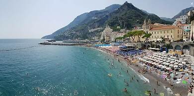 Two Bedrooms Vacation Rental in Minori Center