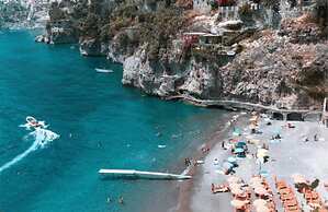 Two Bedrooms Vacation Rental in Minori Center