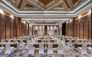 Mangkuluhur ARTOTEL SUITES