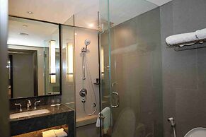 Mangkuluhur ARTOTEL SUITES