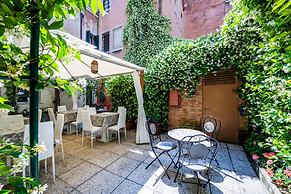 Hotel Apostoli Garden