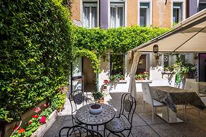 Hotel Apostoli Garden