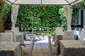 Hotel Apostoli Garden