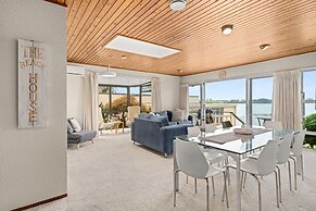 Stay Tauranga Beach House
