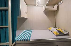 Abuzz Oxfordcaps CCC Chandigarh - Hostel