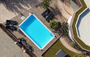 Maia Luxury Pool Villa