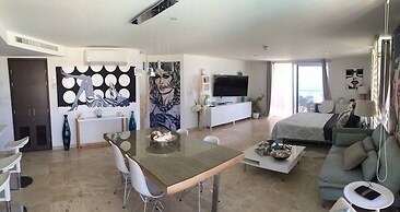 Modern Loft ,eagle Beach ,oasis Condo