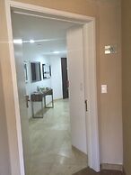 Modern Loft ,eagle Beach ,oasis Condo