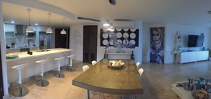 Modern Loft ,eagle Beach ,oasis Condo