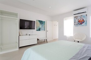 Palm Beach C, Charmingquiet Apt,wifi,beach Close,