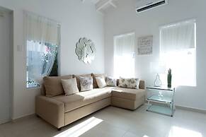 Palm Beach C, Charmingquiet Apt,wifi,beach Close,