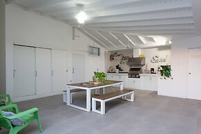 Palm Beach C, Charmingquiet Apt,wifi,beach Close,