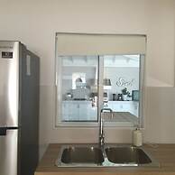 Palm Beach C, Charmingquiet Apt,wifi,beach Close,