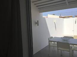 Palm Beach C, Charmingquiet Apt,wifi,beach Close,