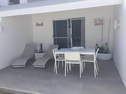 Palm Beach C, Charmingquiet Apt,wifi,beach Close,