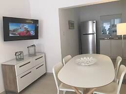 Palm Beach C, Charmingquiet Apt,wifi,beach Close,