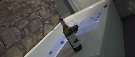 Ostraco Luxury Suite