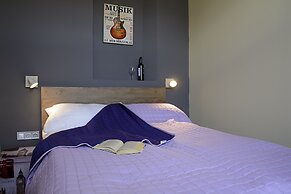 New - Walnuttree Double 12 Person Apartment Central in Budapest - Hung