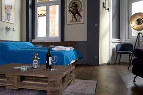 New - Walnuttree Double 12 Person Apartment Central in Budapest - Hung