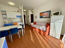 Seaview Modern Flat - Beahost