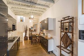 Cozy Entire Apt Close To Piazza Trilussa