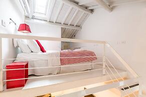 Cozy Entire Apt Close To Piazza Trilussa