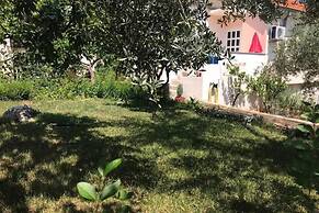 Sea View Apartment Orhideja, Sleeps 4