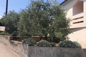 Sea View Apartment Orhideja, Sleeps 4