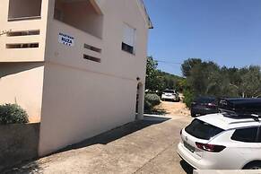 Sea View Apartment Orhideja, Sleeps 4