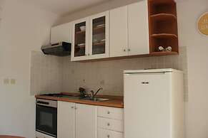 Sea View Apartment Ruza, Sleeps 4