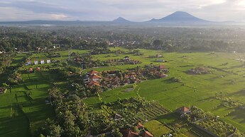 Arya Arkananta Resort & Spa