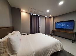 The Muse Hotel & Residence