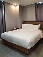 The Muse Hotel & Residence