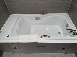 The Muse Hotel & Residence