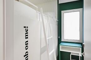 Coeo Pod Hostel Beatas