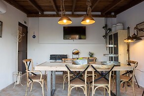 Dandy Villas Nea Roda Melodic Waves