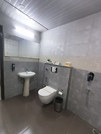 Aliza Inn and Suites